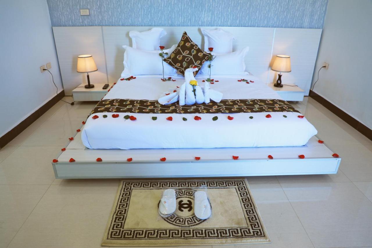 Riverland Hotel Bahir Dar Exterior photo